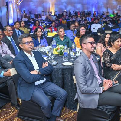 Hon. President Ceo Among The Participants
